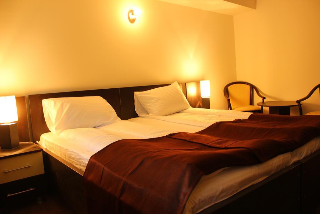Hotel Domogled Băile Herculane Kamer foto