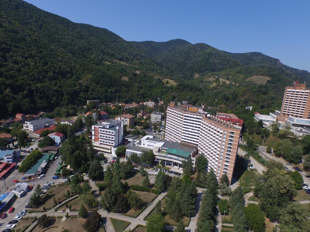 Hotel Domogled Băile Herculane Buitenkant foto